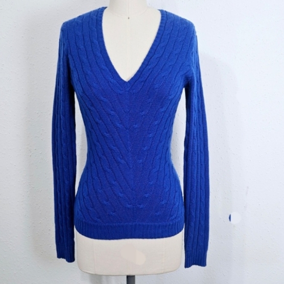 Ralph Lauren Slim Fit V-Neck Cable Knit Cashmere Sweater in Blue Size Medium - Picture 1 of 10